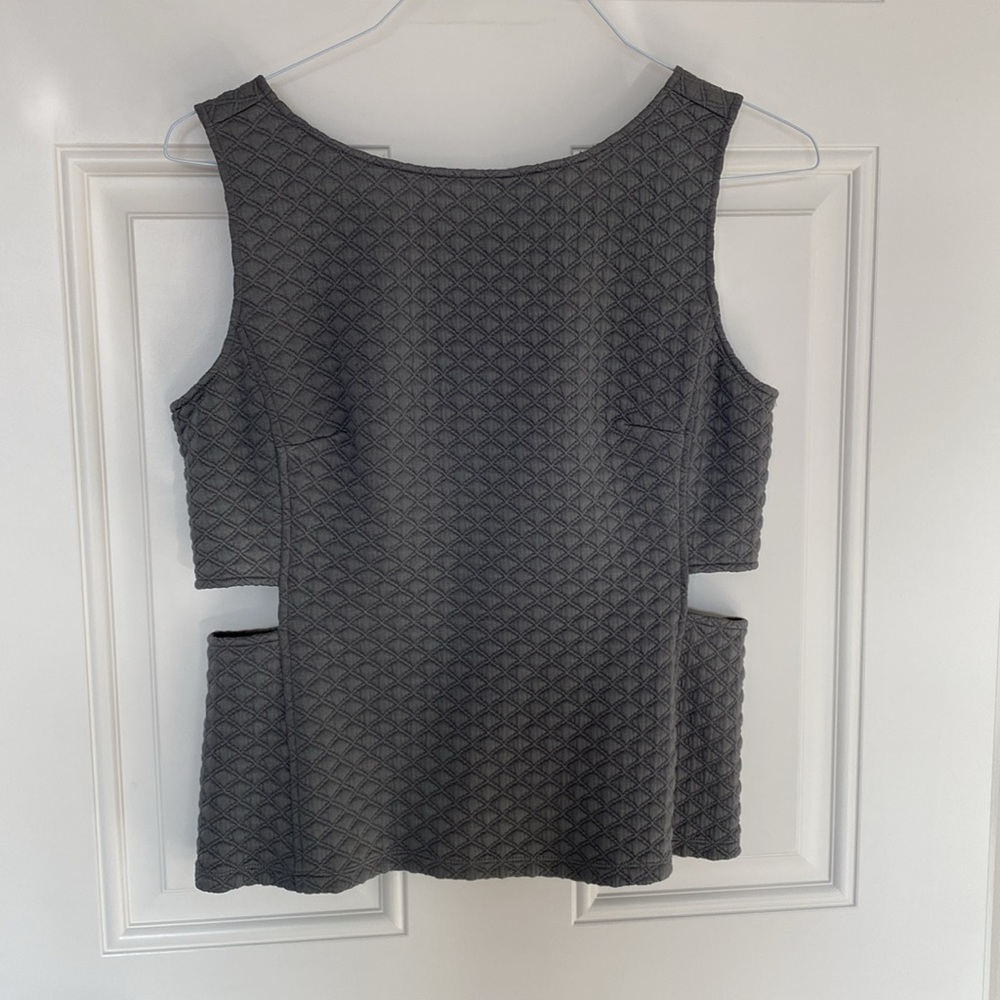 7 For All Mankind Women's Full-zip Quilted Cutout Tank in Charcoal Grey